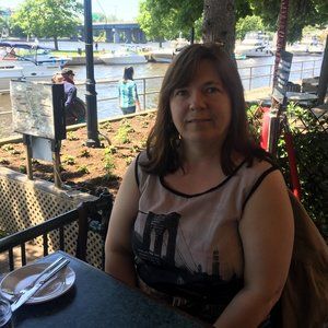 Meet your Posher, Connie